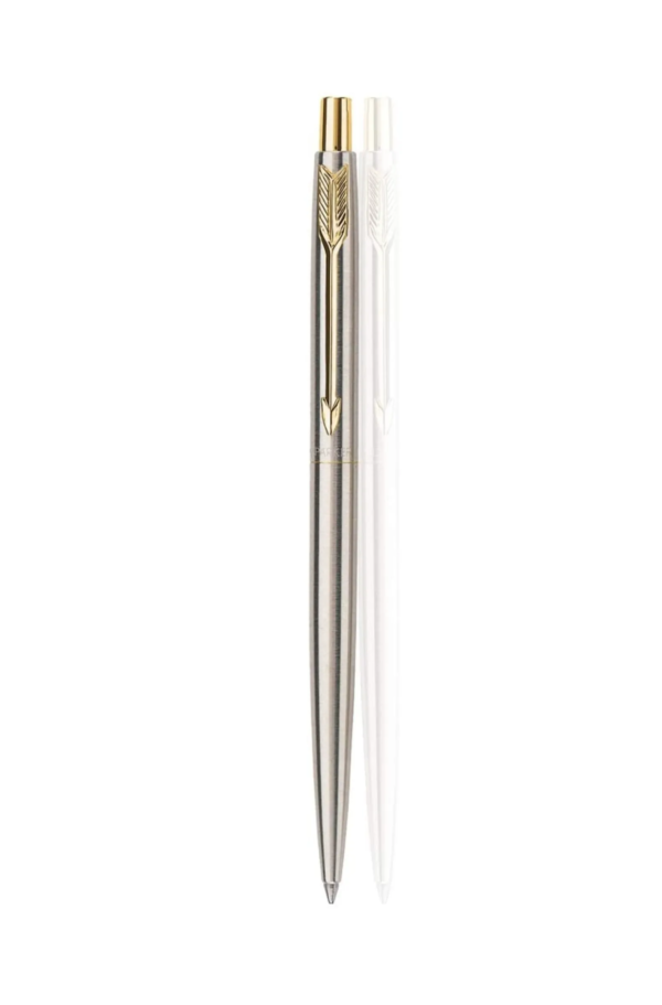 Parker Classic Stainless Steel Gold Trim Ball Pen (Pack of 1) - Image 3